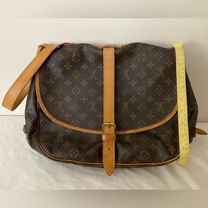 💕Auth💕 Used Vintage LV Double Sided Monogram Samur 35 Saddle Bag *final price*